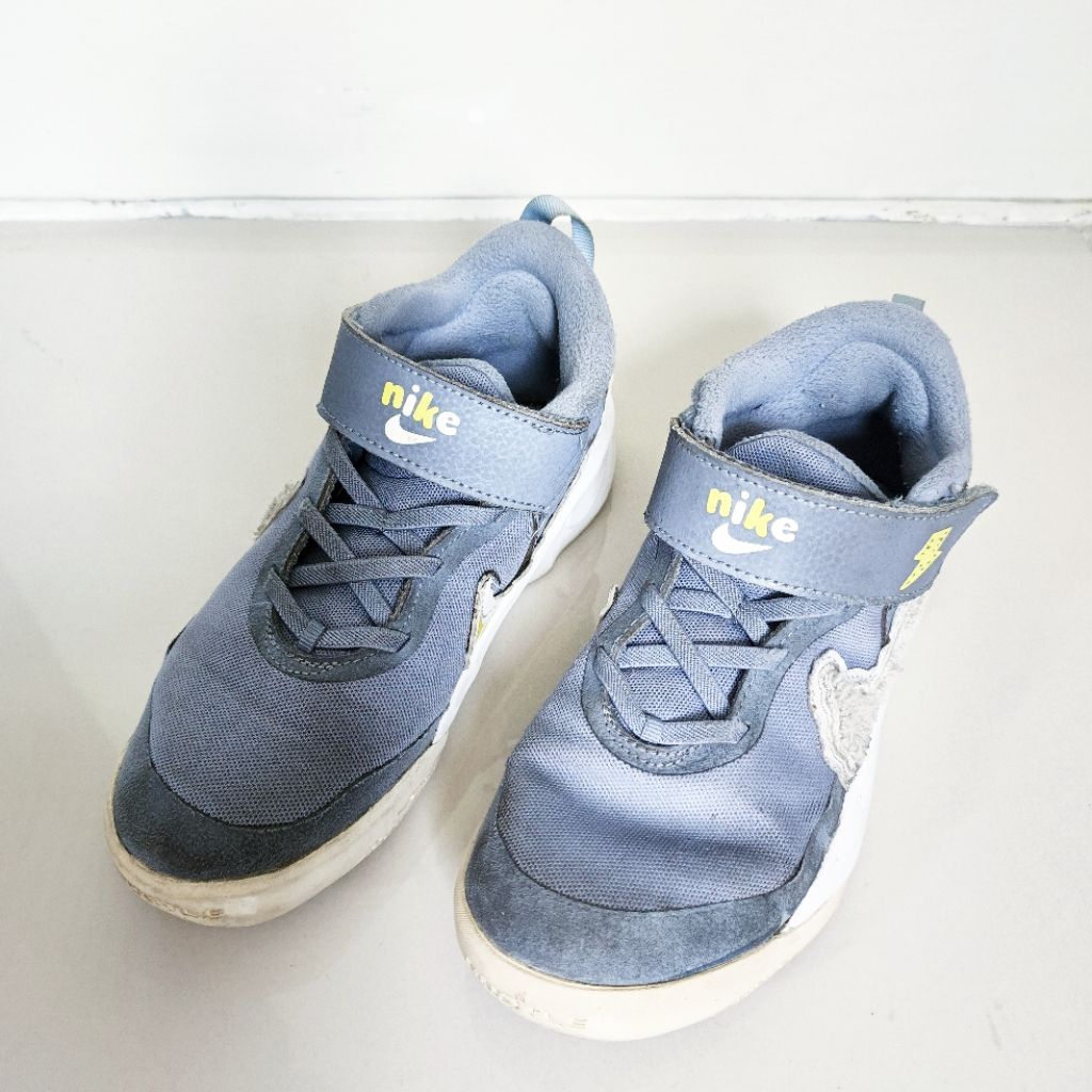Nike team hustle d10 dream