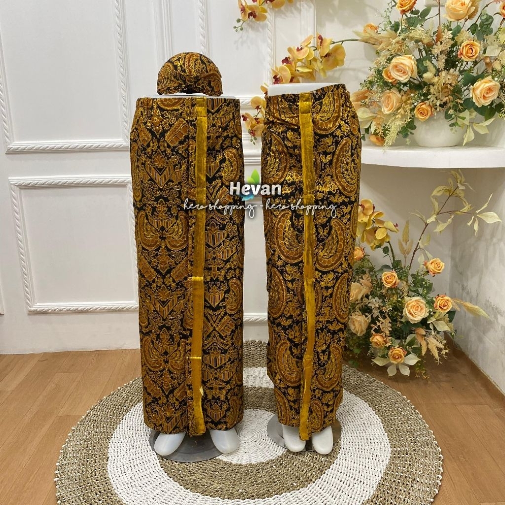 PPB Pr | 2 Jarik Pengantin Prada/Prodo + Blangkon Solo - Instan Wiru / Jarik Cewek + Jarik Cowok Pan