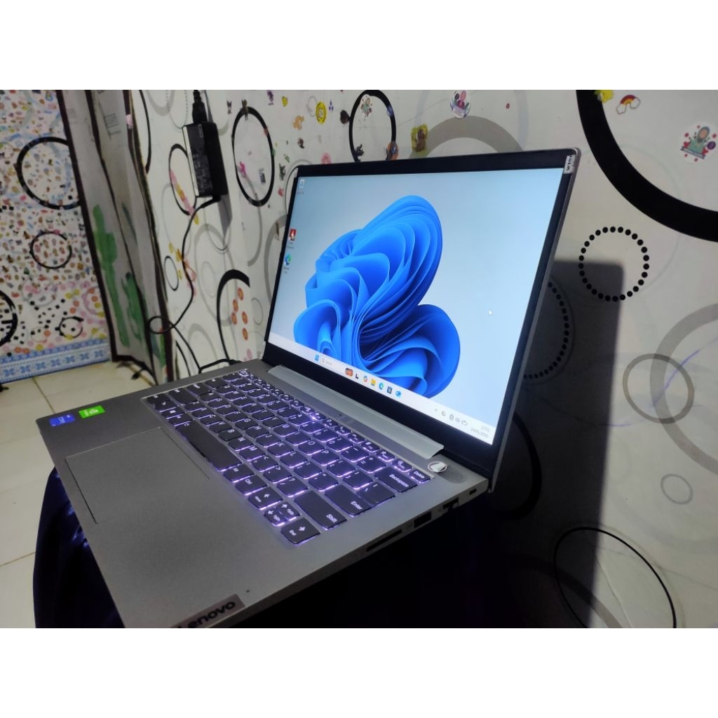 Lenovo Thinkbook Core i7 gen 11 Dual VGA Nvidia MX 450 Ram 16 SSD 512Gb normal lancar