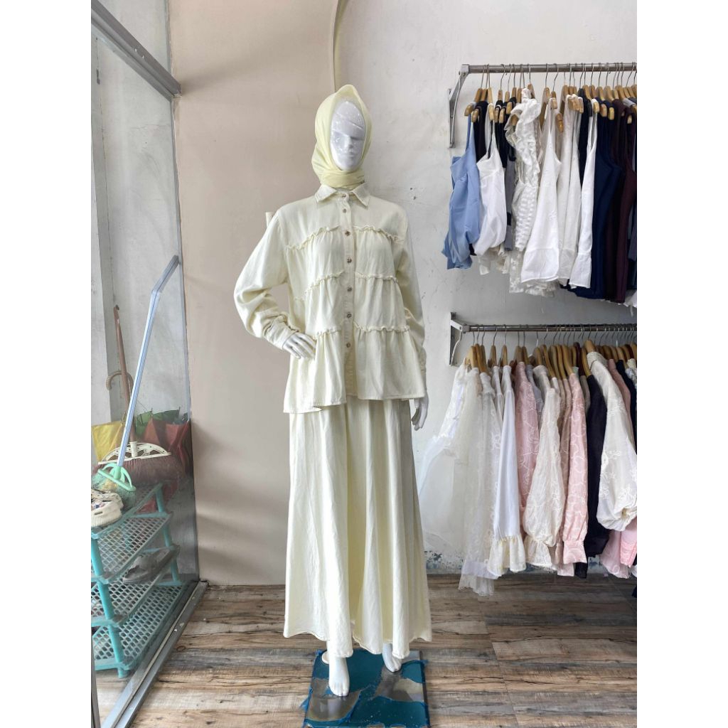 ONE SET ROK JEANS