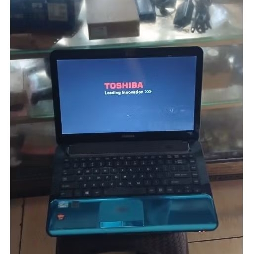 Laptop ori TOSHIBA core i5 gen3