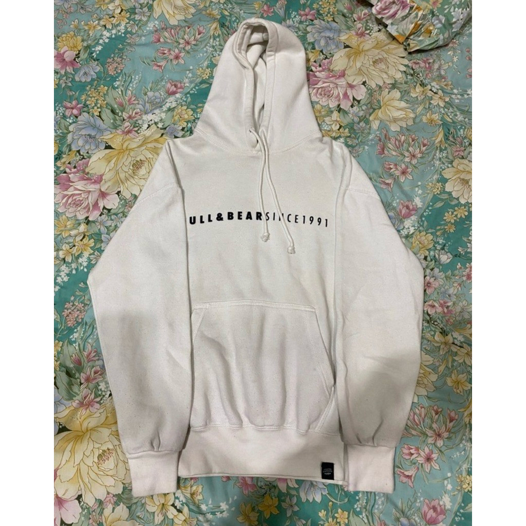 preloved hoodie pull&bear putih