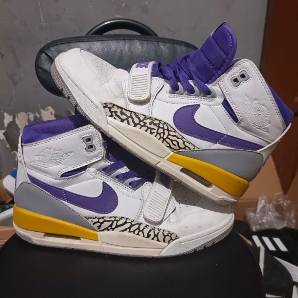 NIKE AIr Jordan Sepatu Second Size 40 Insole 25 cm