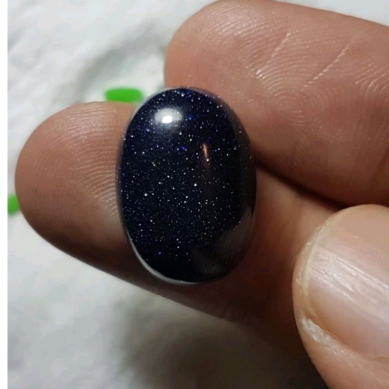 Batu cincin pasir intan warna biru
