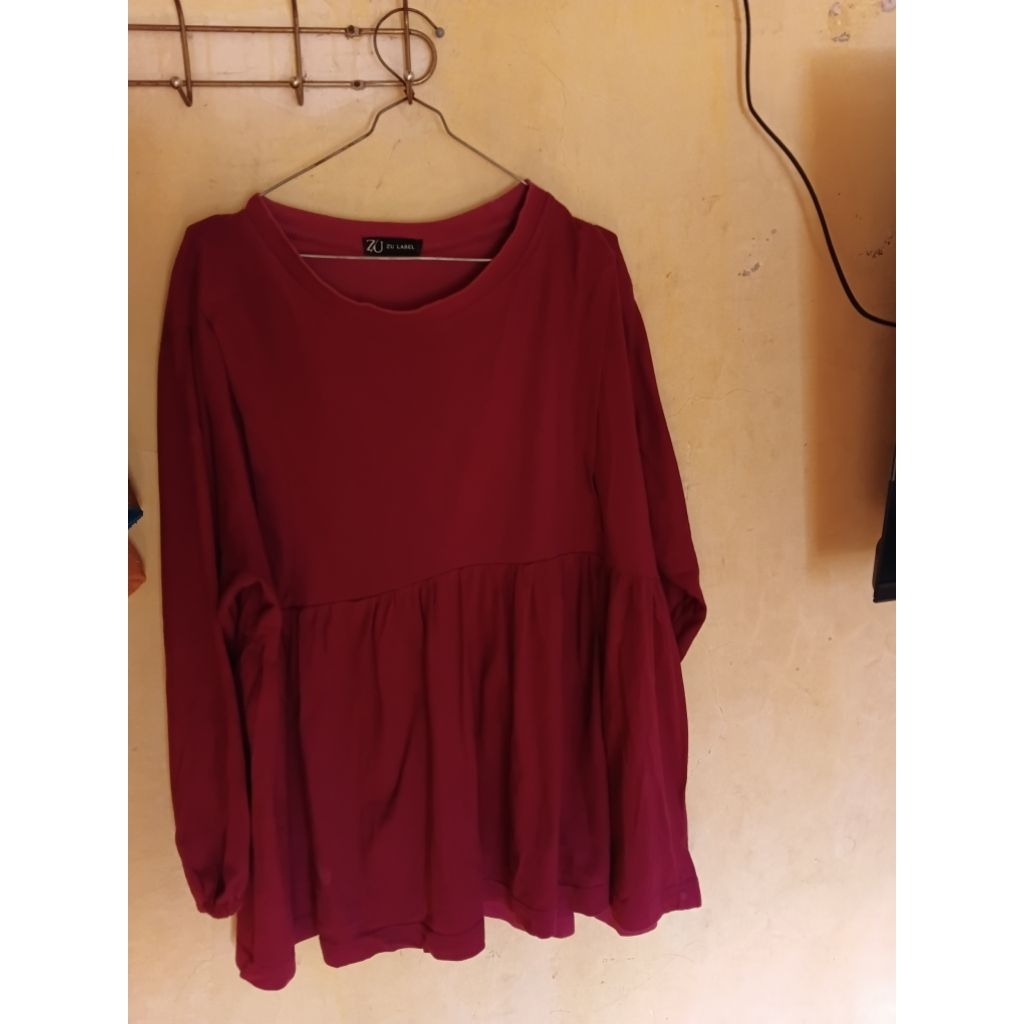 kaos busui magenta