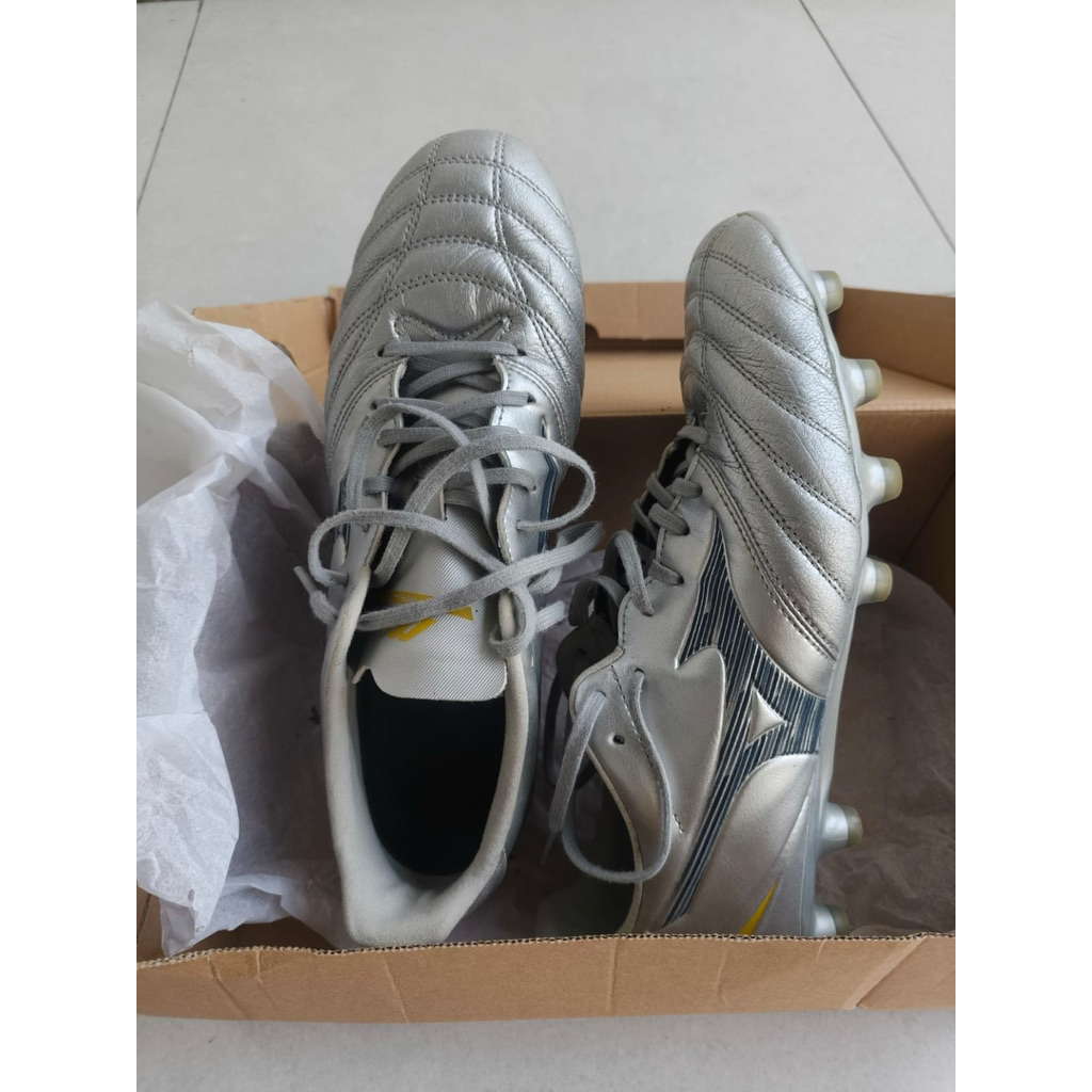 Sepatu bola Mizono morelia neo IV pro ORI