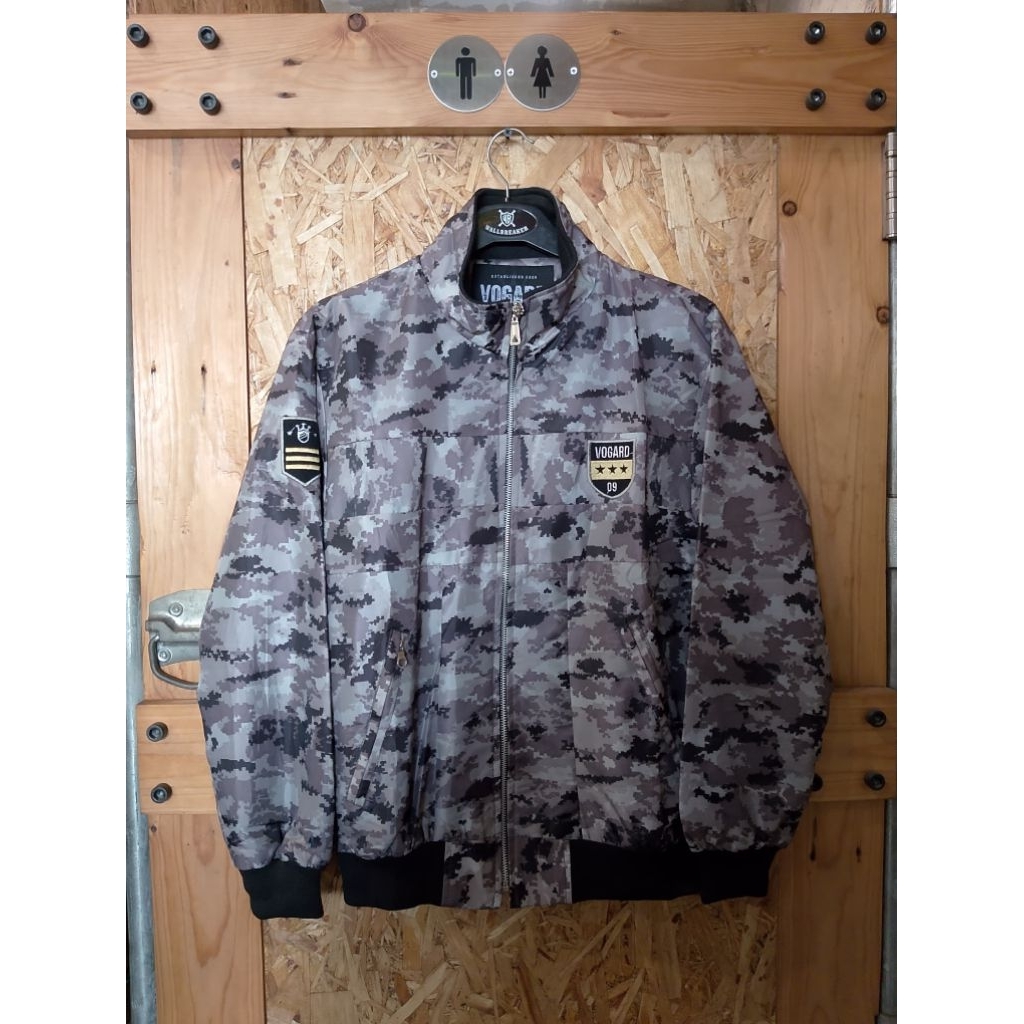 JAKET PARASUT VOGARD | JAKET PRIA OUTDOOR | JAKET DISTRO ORIGINAL