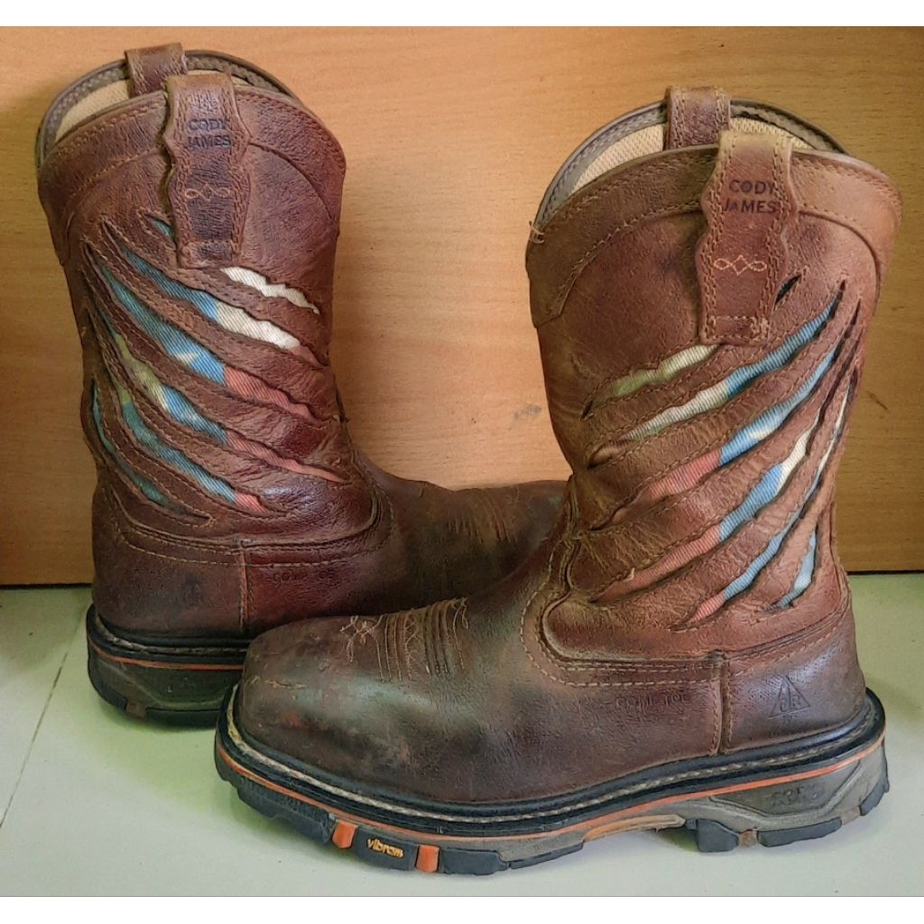 Sepatu Safety CODY JAMES 42