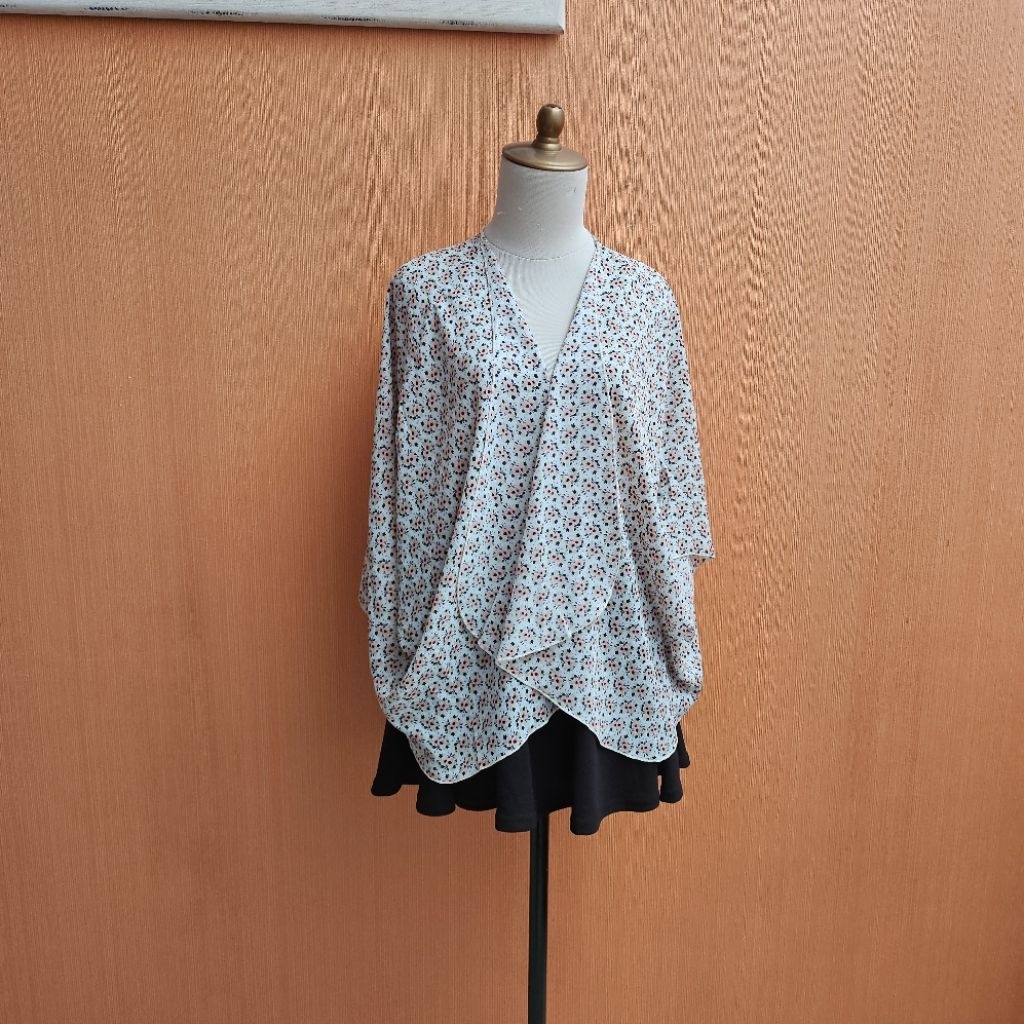 atasan cardigan wanita putih motif bunga kecil pink COLORBOX cewek S outer M lengan batwing L allsiz