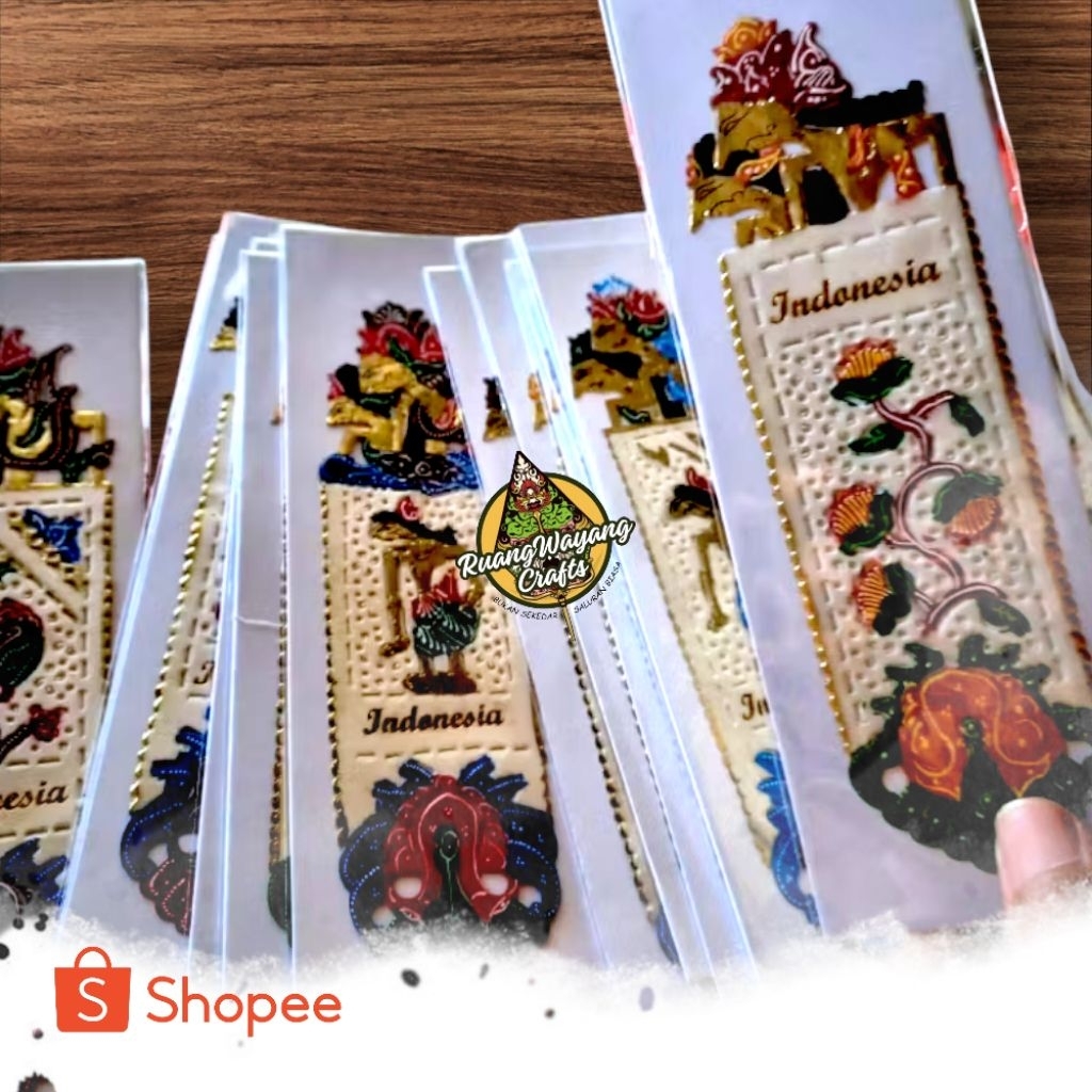 Pembats Buku Wayang Kulit Asli Mini Halusan