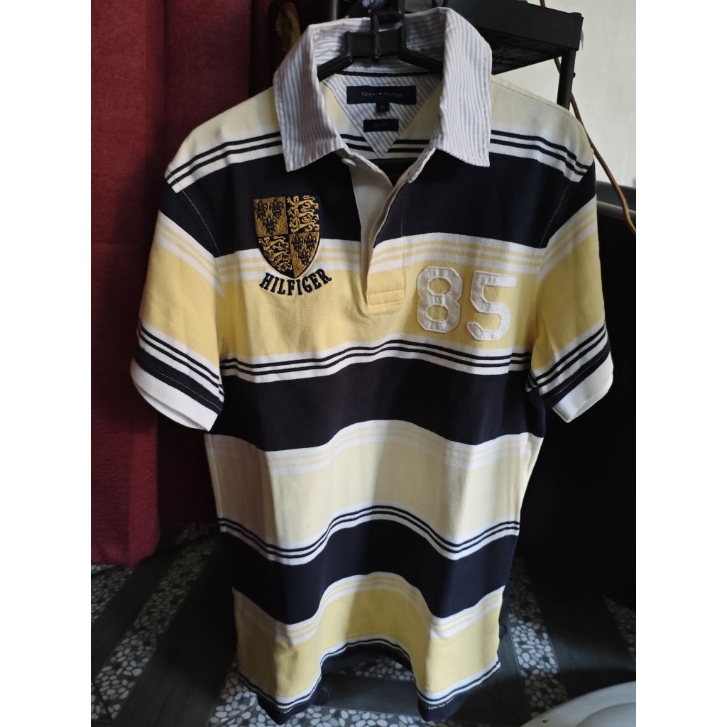 T-shirt Polo Tommy Hilfiger like new L52XP65