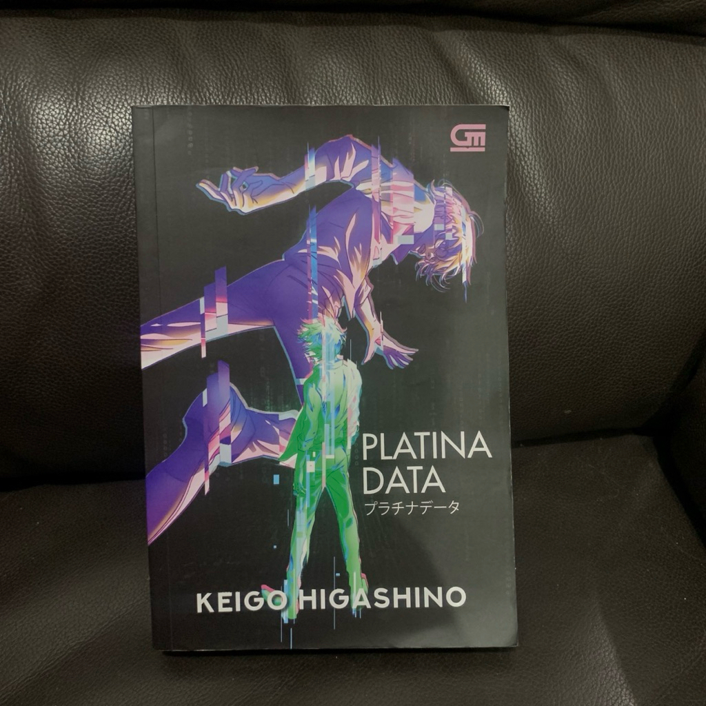 preloved novel keigo higashino platina data buku
