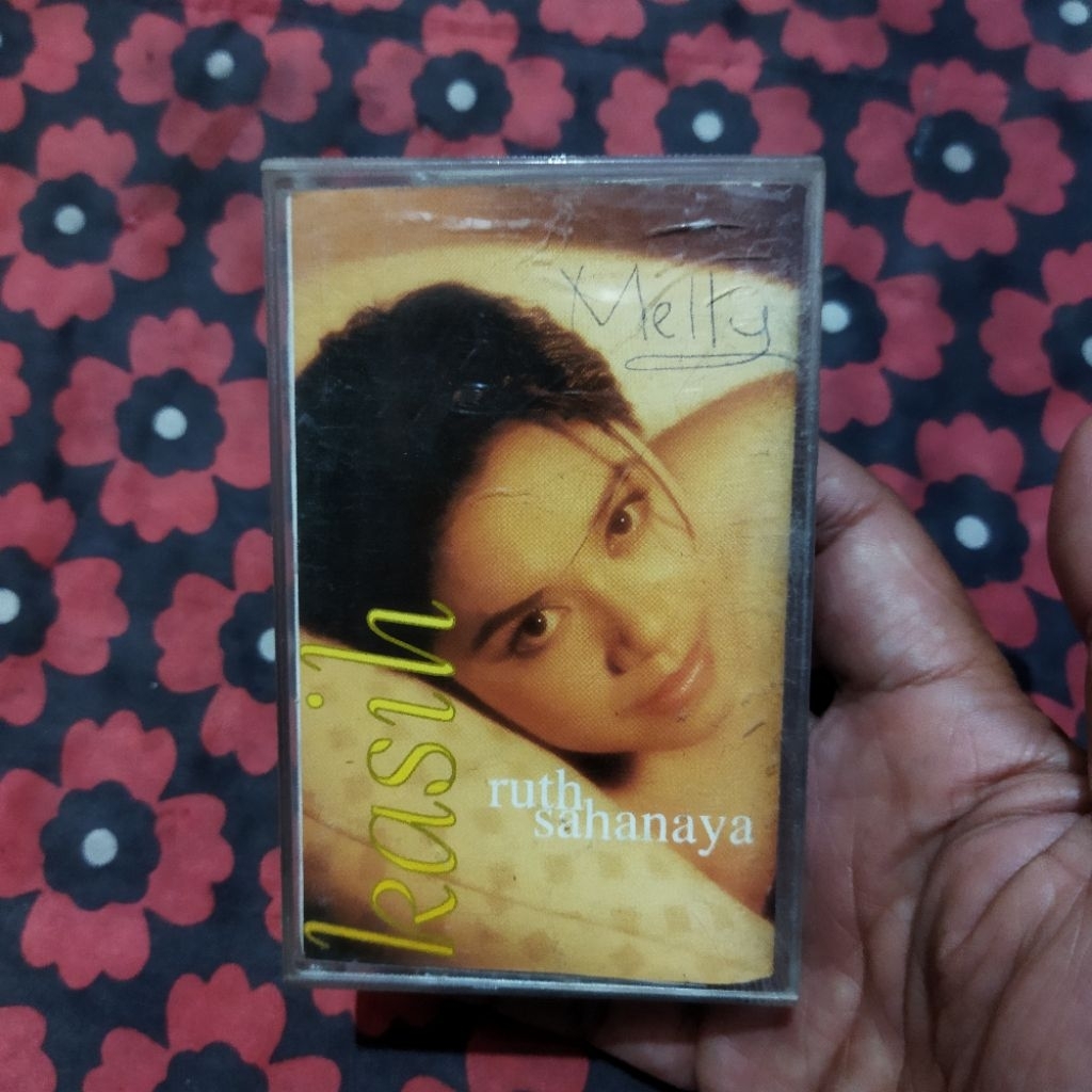kaset ruth sahanaya kasih