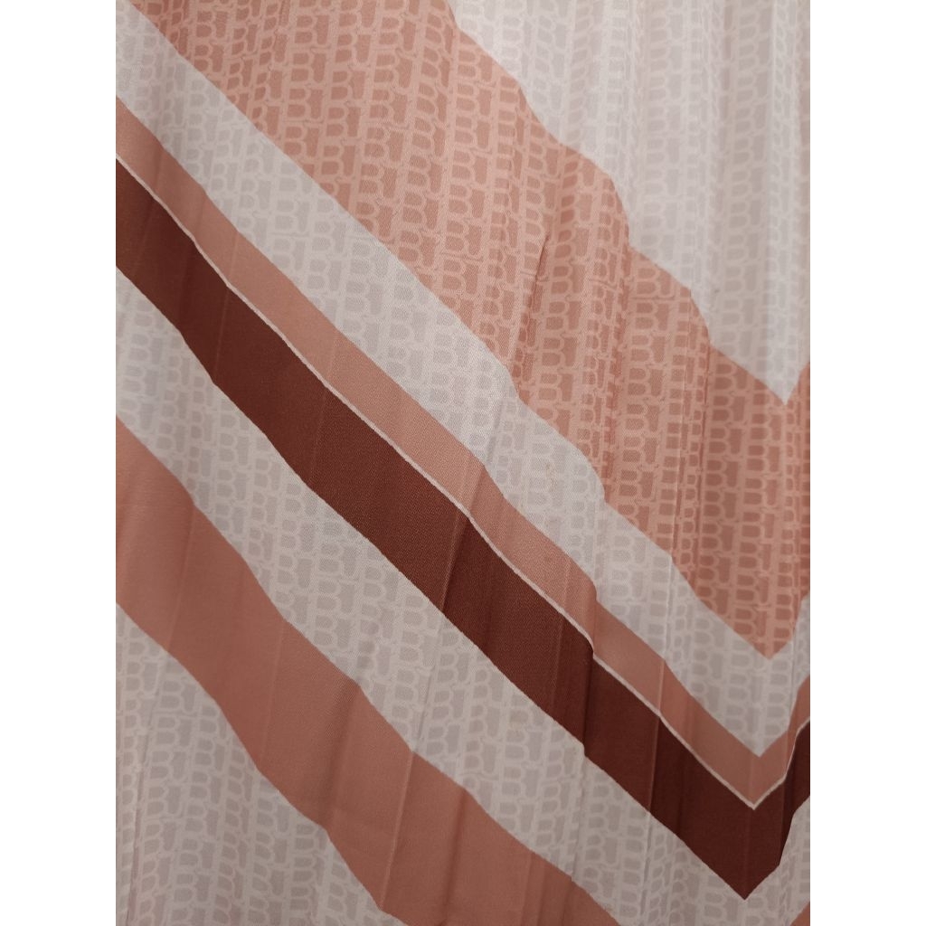 PL Amona Pleated Skirt Benang Jarum