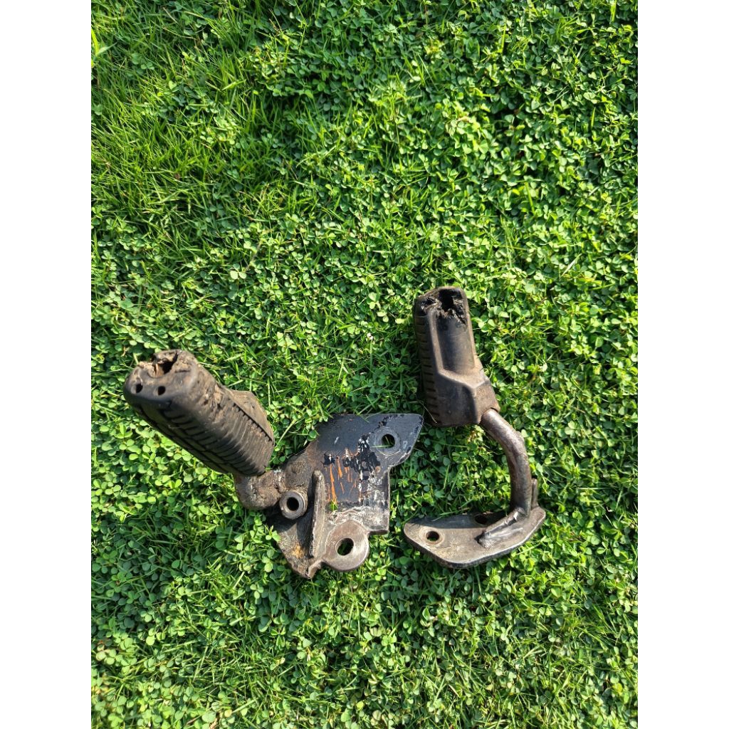 Step Depan Satria 2 Tak Lumba/Hiu Original
