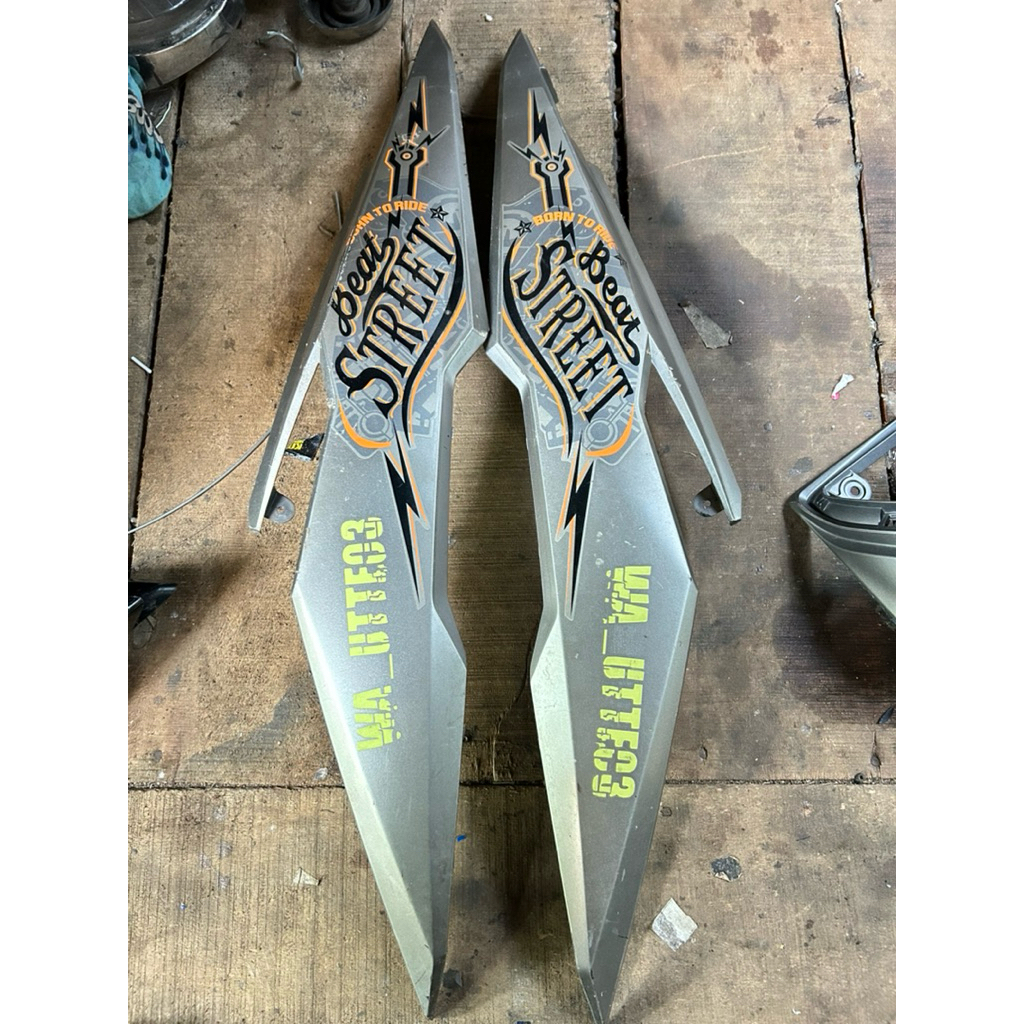Cover bodi body samping belakang Honda Beat street 2017-2019 original