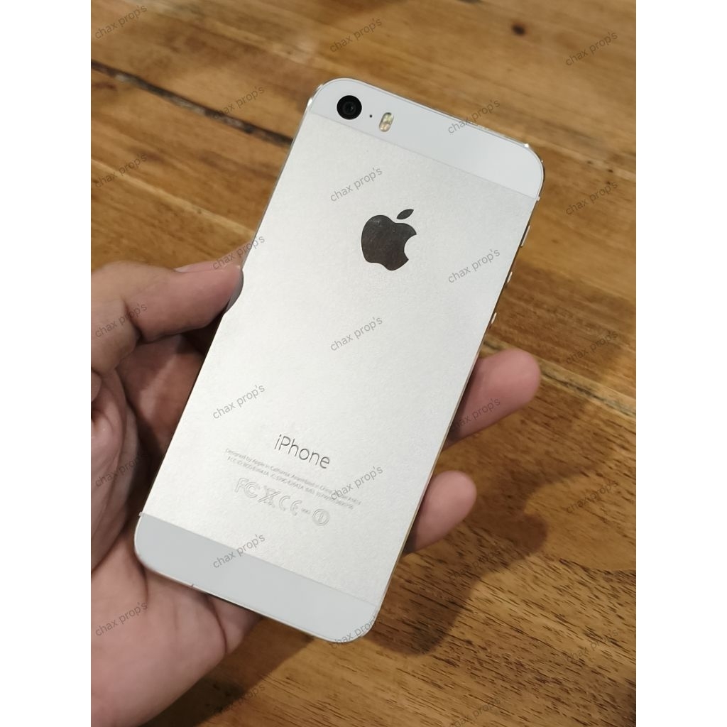 Apple iPhone 5s 32GB International Warranty For Digicam