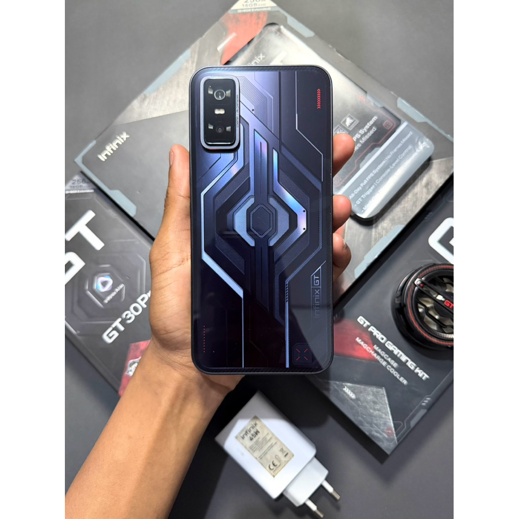 Infinix GT 30 Pro 8/256 Gift Box Garansi s.d 2027