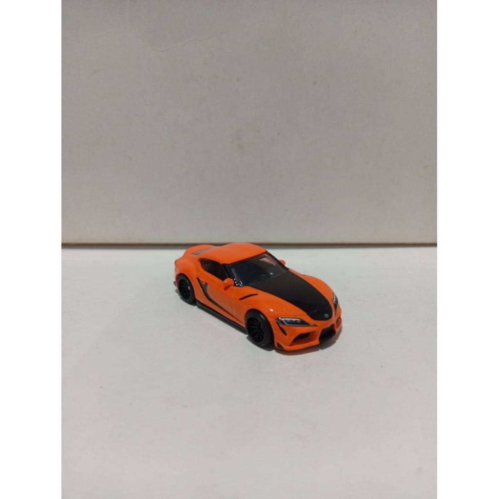 Hot Wheels 20 Toyota GR Supra Loose Premium ban karet