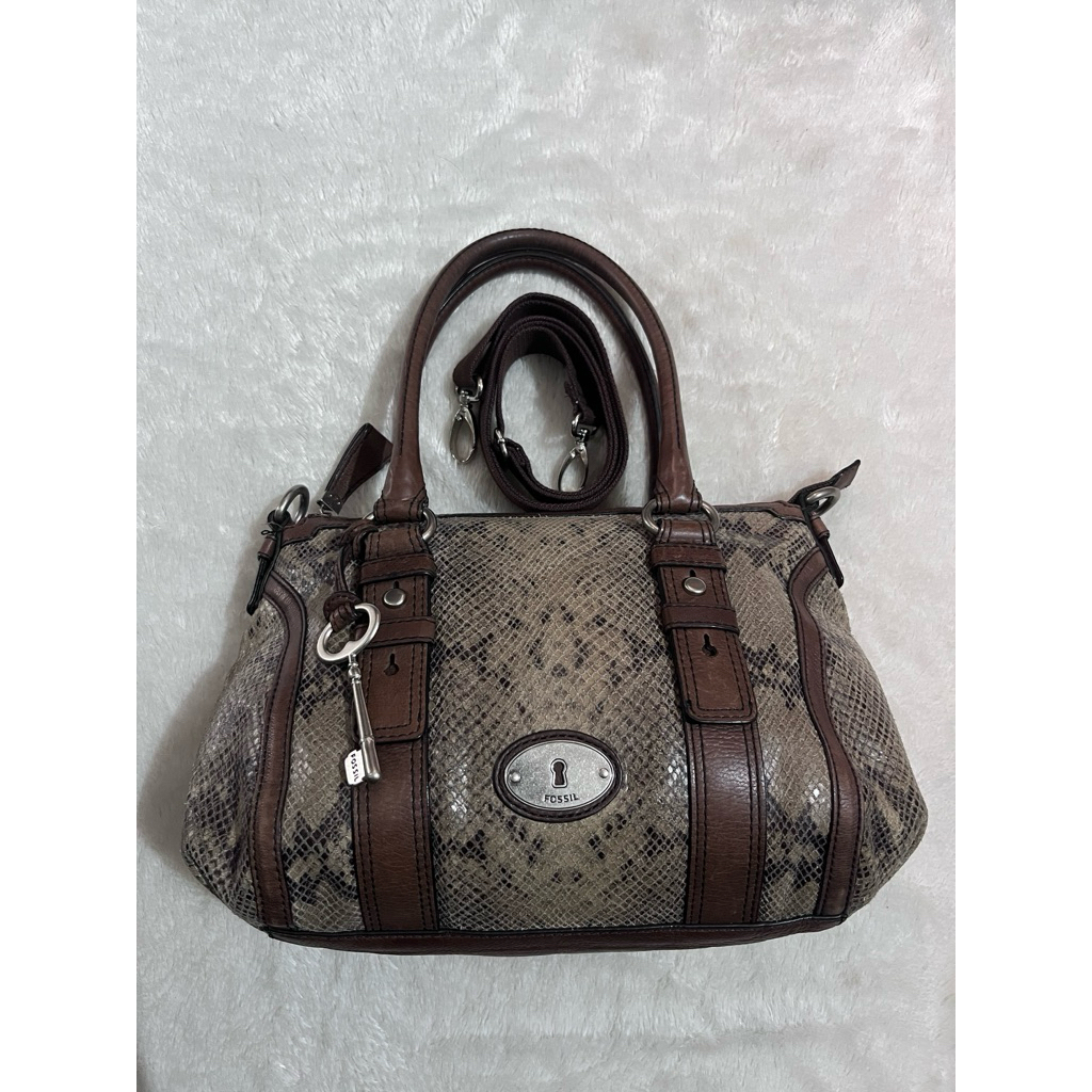 tas fo55il maddox medium snake skin preloved