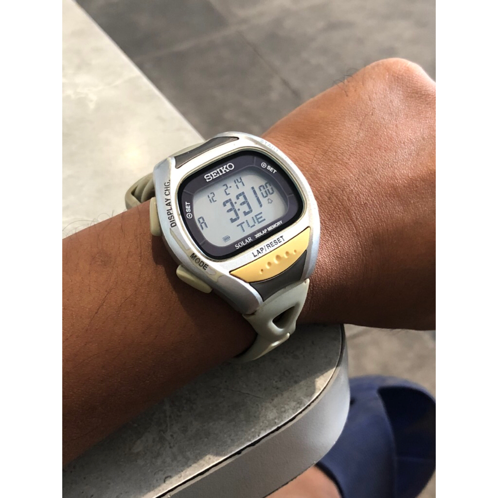 seiko prospex runners s680 solar