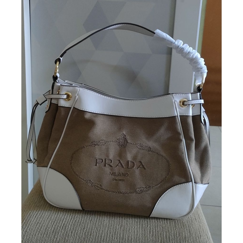 hobo prada kanvas kulit beige