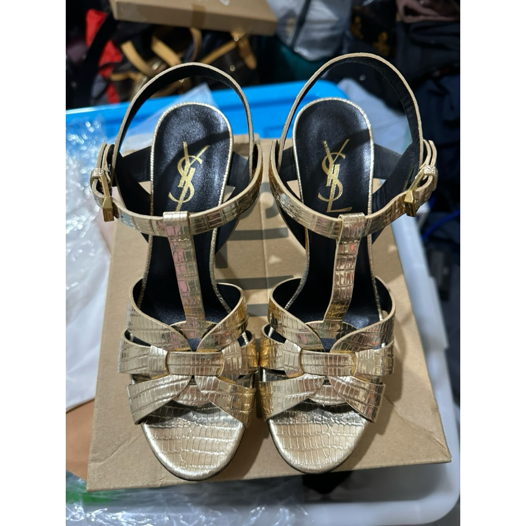 YSL Tribute Heels, Size 36. Good Condition. Gapernah dipakai, no box.