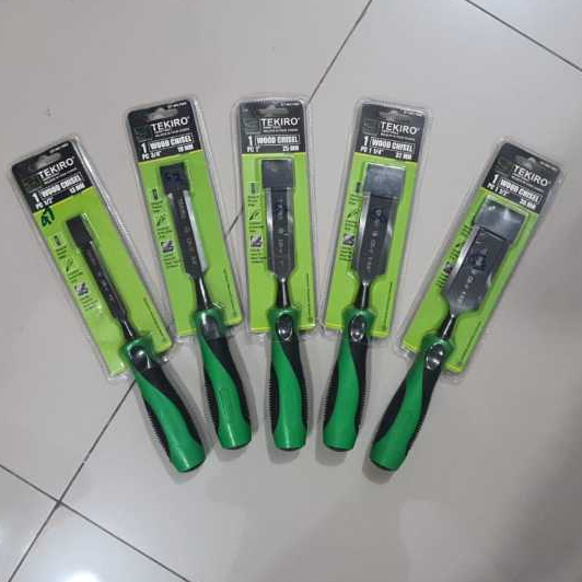Tekiro Pahat Kayu Profesional
