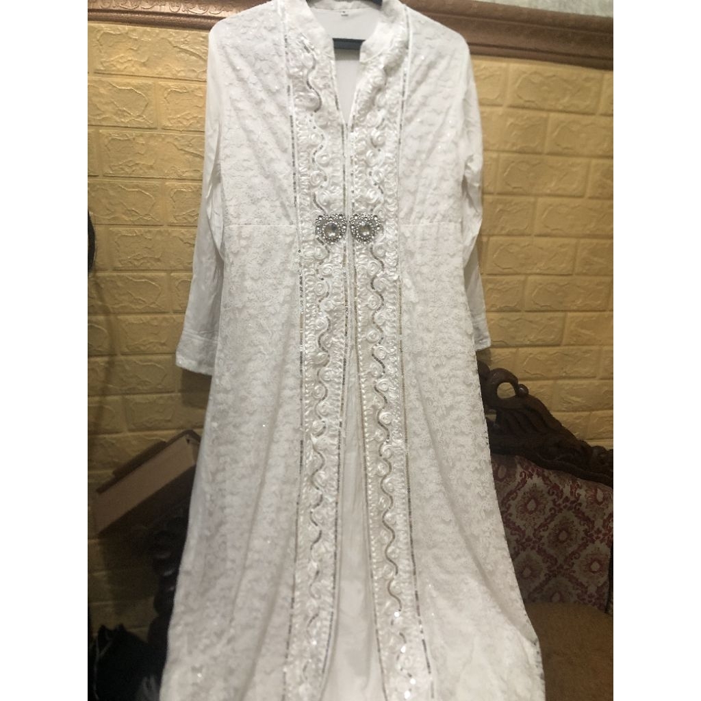 gamis brokat putih