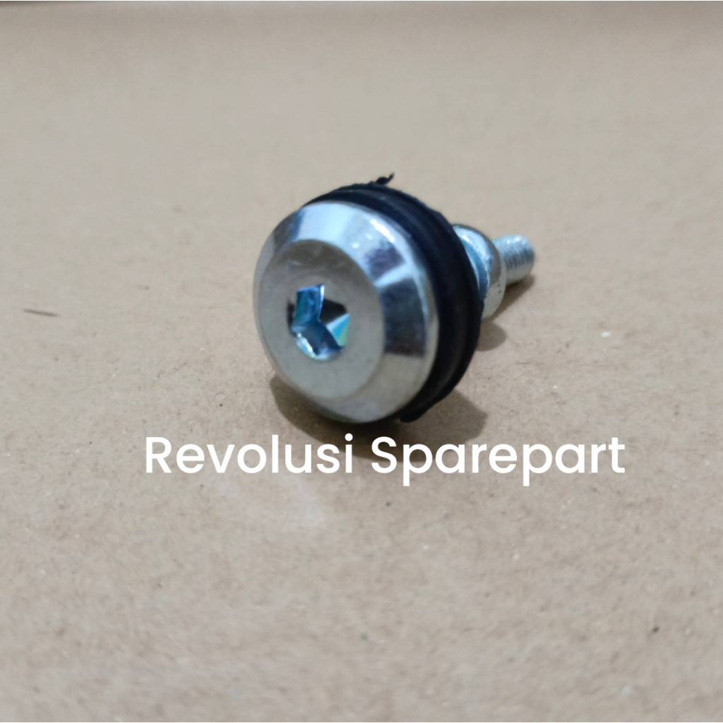 Baut Tutup Silinder Head Revo Berkualitas / Baut Cilynder Head Honda Revo + Seal
