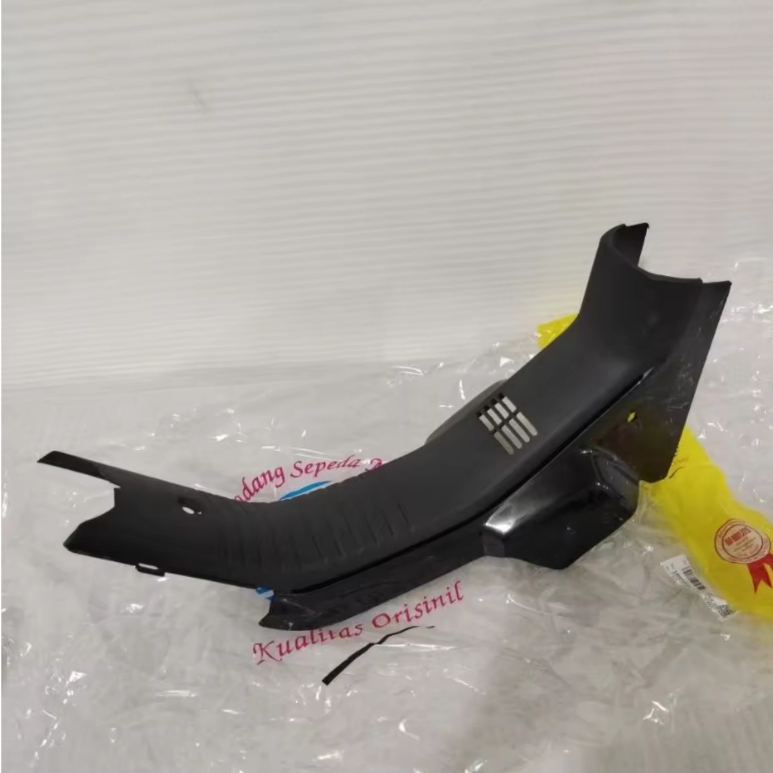 Legshield Legsil Cover Dek Tengah Honda Astrea Grand / Grand Sabit / Bulus / Legenda / Impresa Merk 