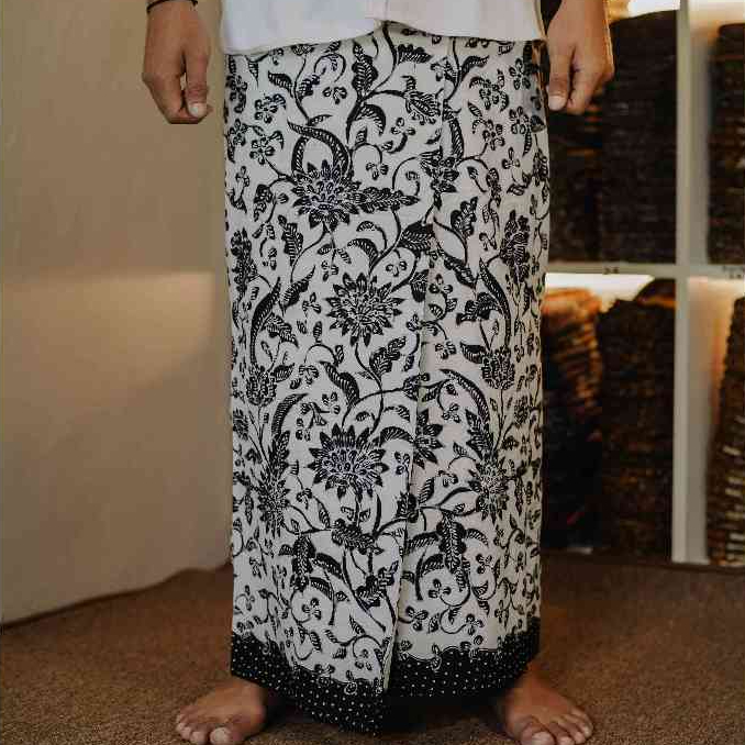Sarung Batik Tulis Lasem Bledak Putih | Sarung Dewasa Premium Handmade