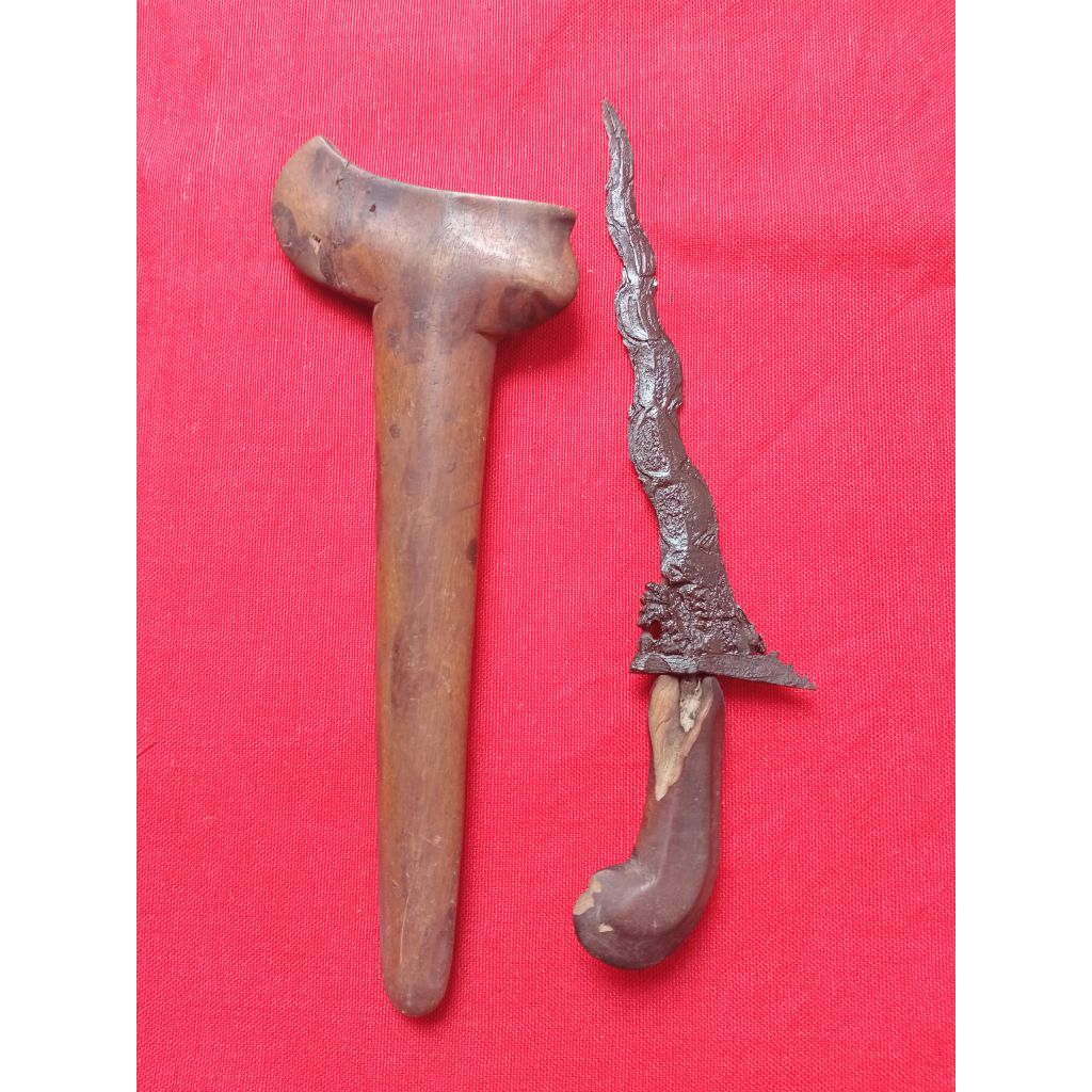 keris nogo kikik pamor bendo segodo