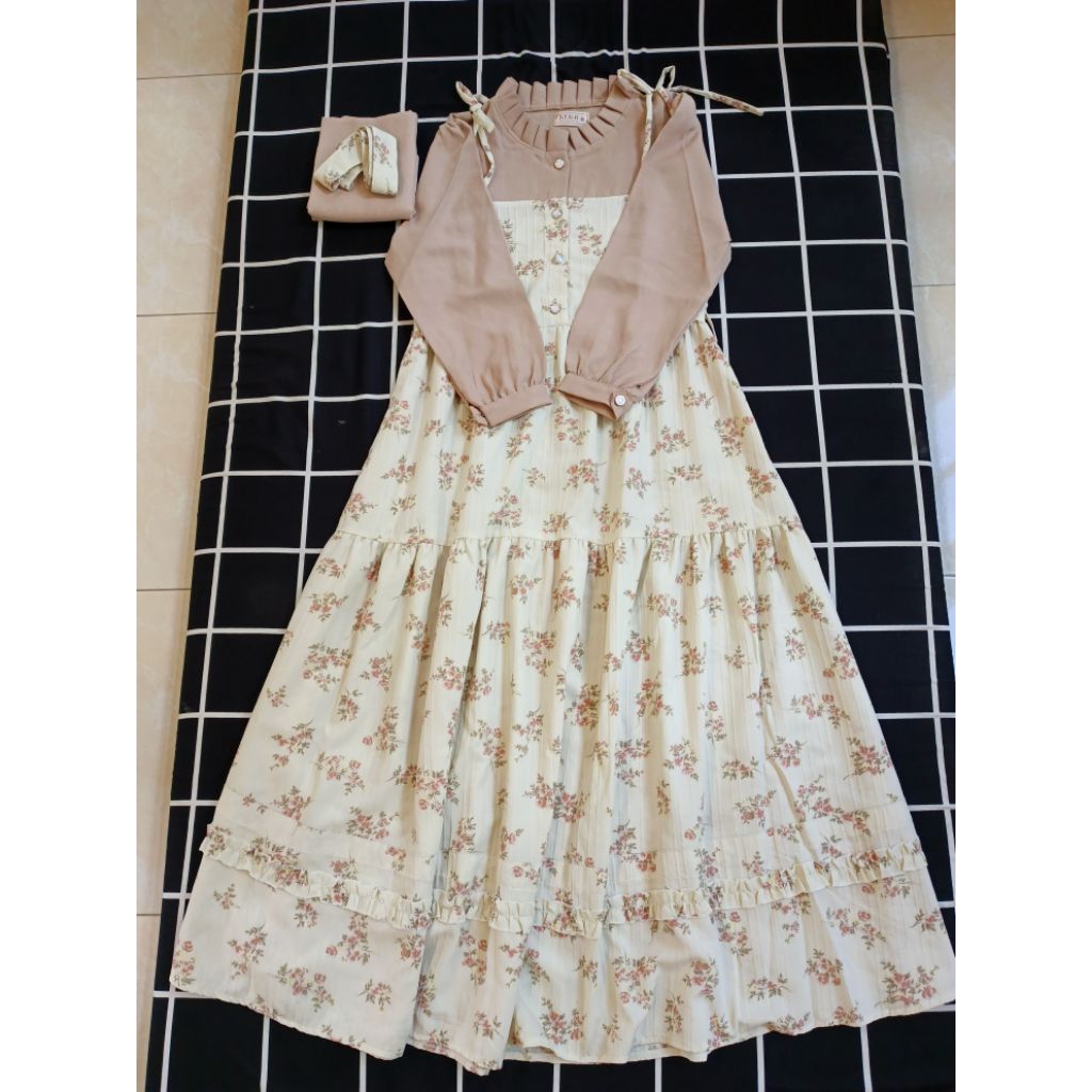 Preloved dress midi + hijab