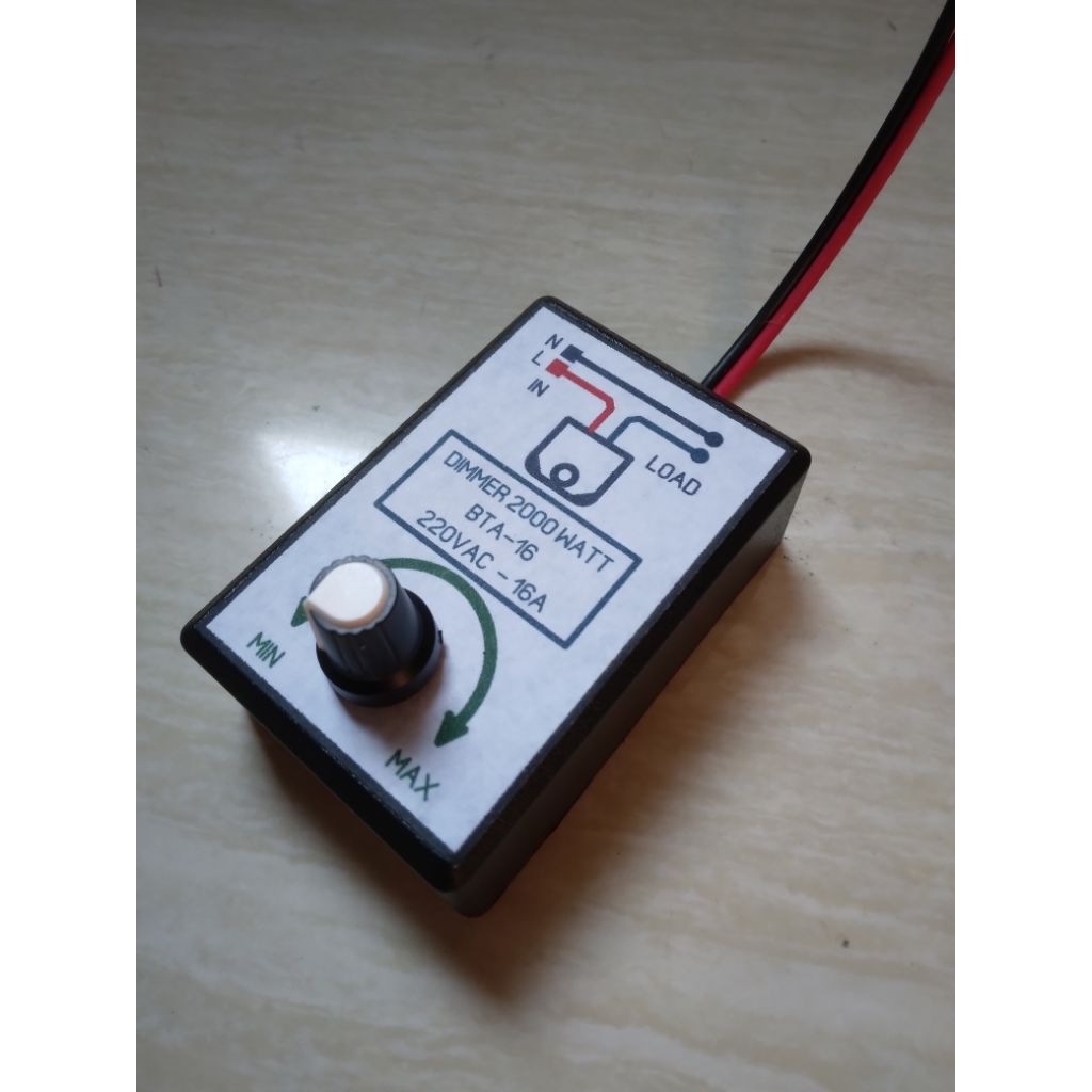dimer alat untuk mengatur kecepatan motor. dimmer AC 220v