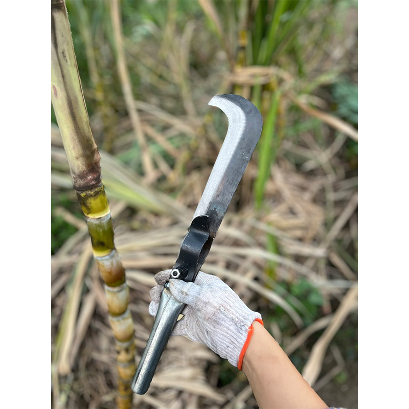 Pisau Tebu Baja Tempa Manual Sangat Tajam & Awet Alat Kupas Daun Tebal High Quality Parang