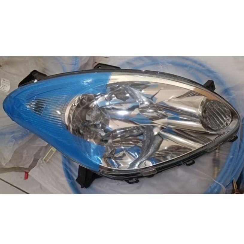 Headlamp Sirion Kanan 2007 2008 2009 2010 2011