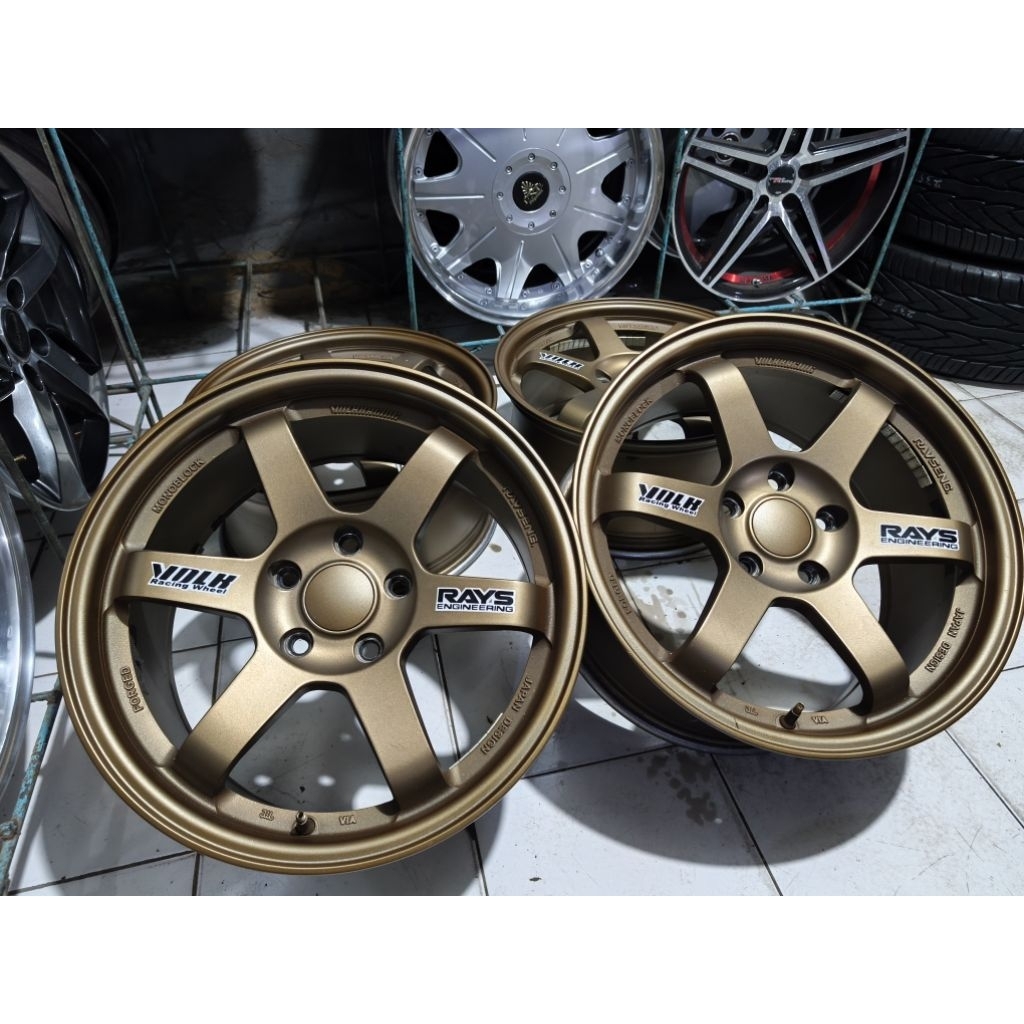 velg te37 ring 17 pcd 5x114