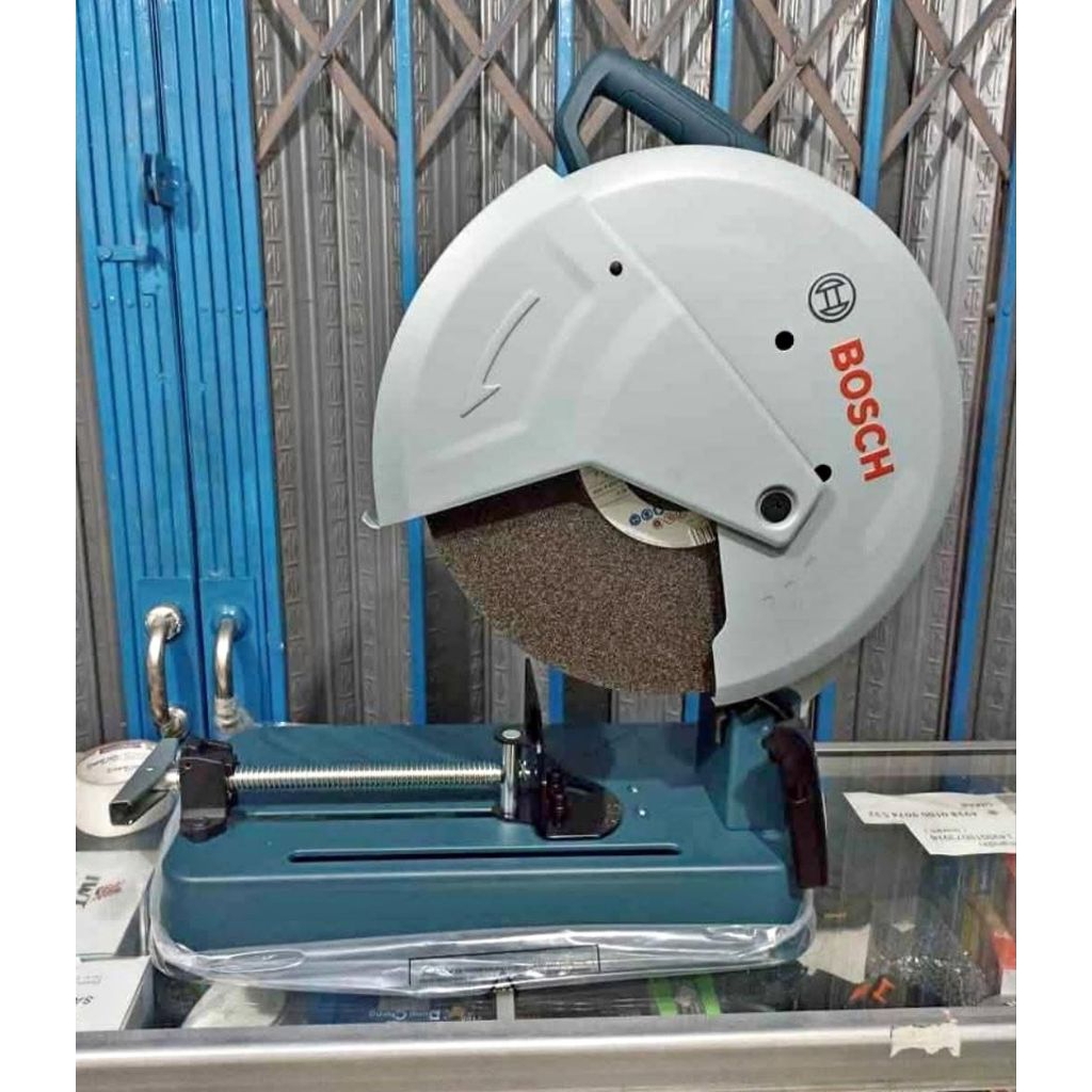MESIN POTONG BESI BOSCH