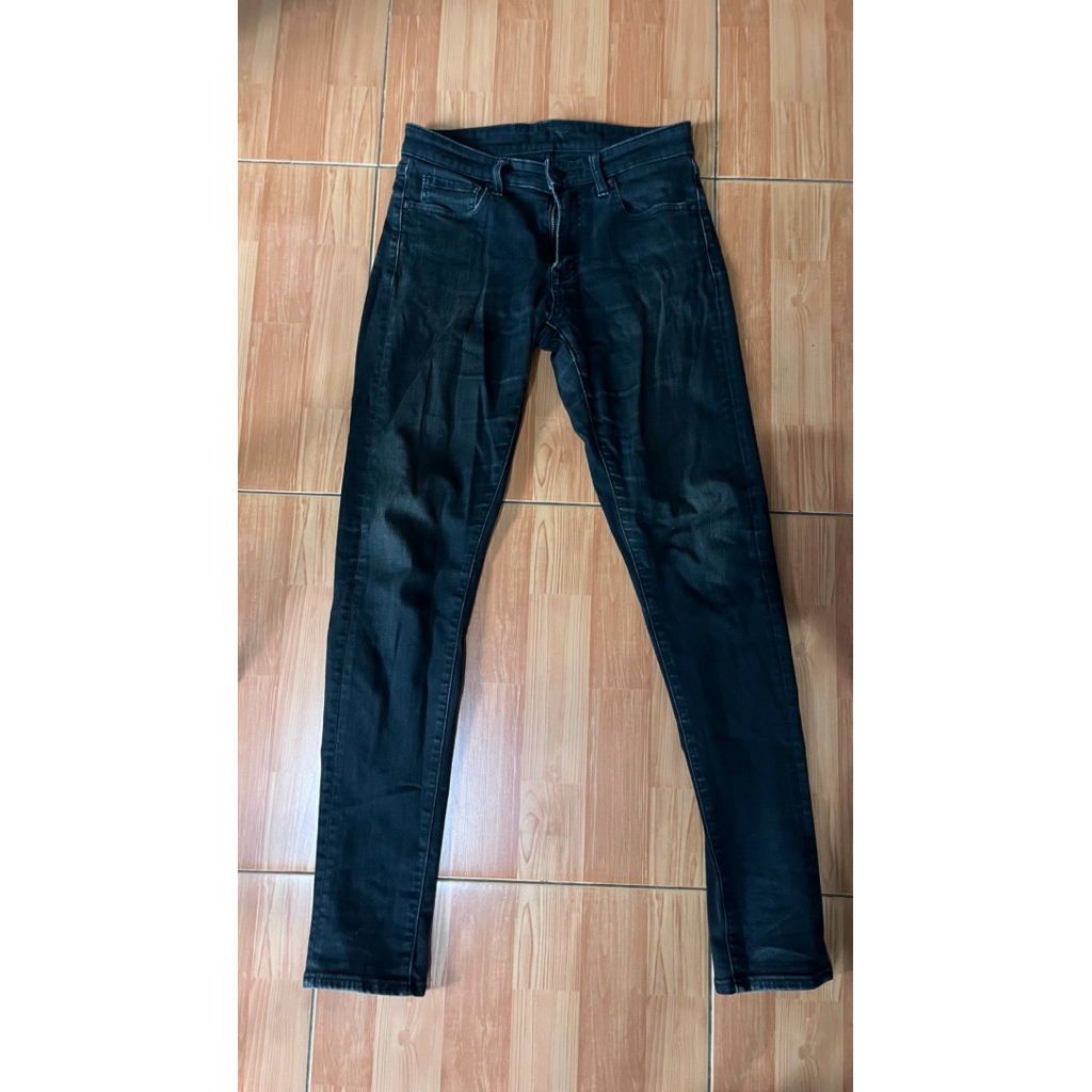 Celana Jeans Skinny Uniqlo Hitam