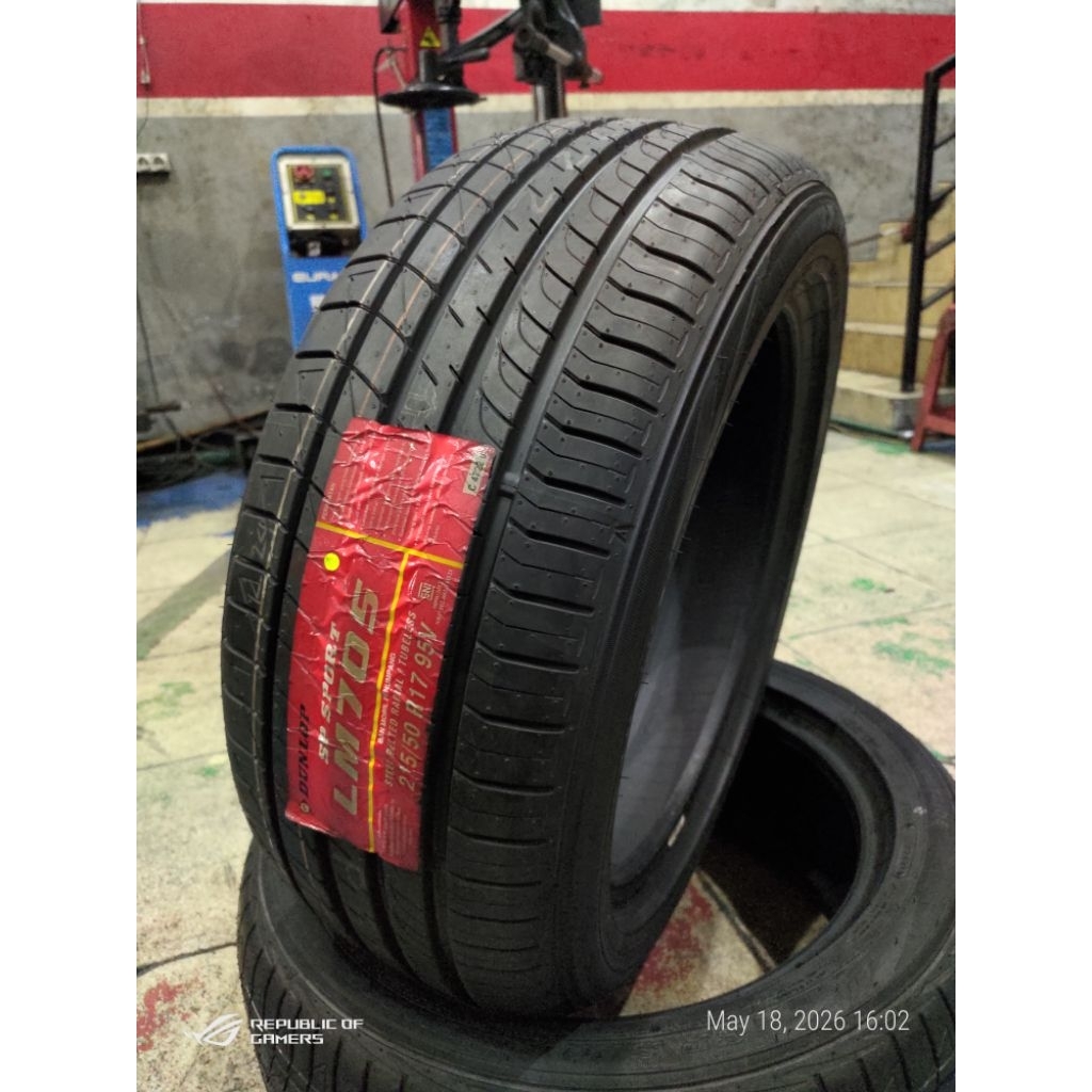 Ban Luar Mobil Dunlop LM705 215/50 R17 95V (2024)