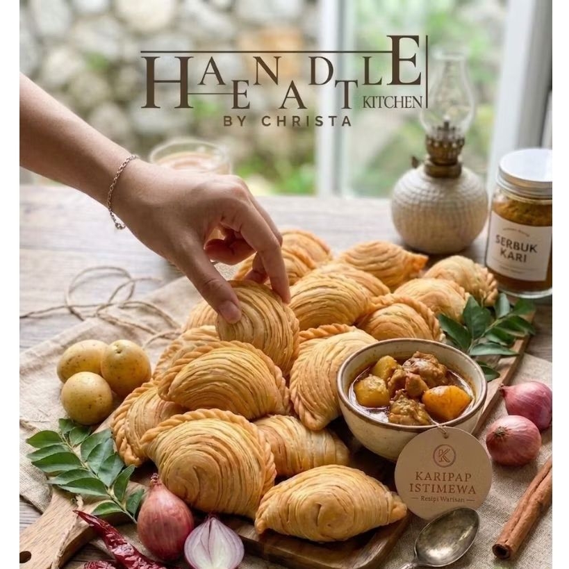 PASTEL (CURRY PUFF) KENTANG AYAM DAN BENGKUANG ISI 5PCS +SAMBEL
