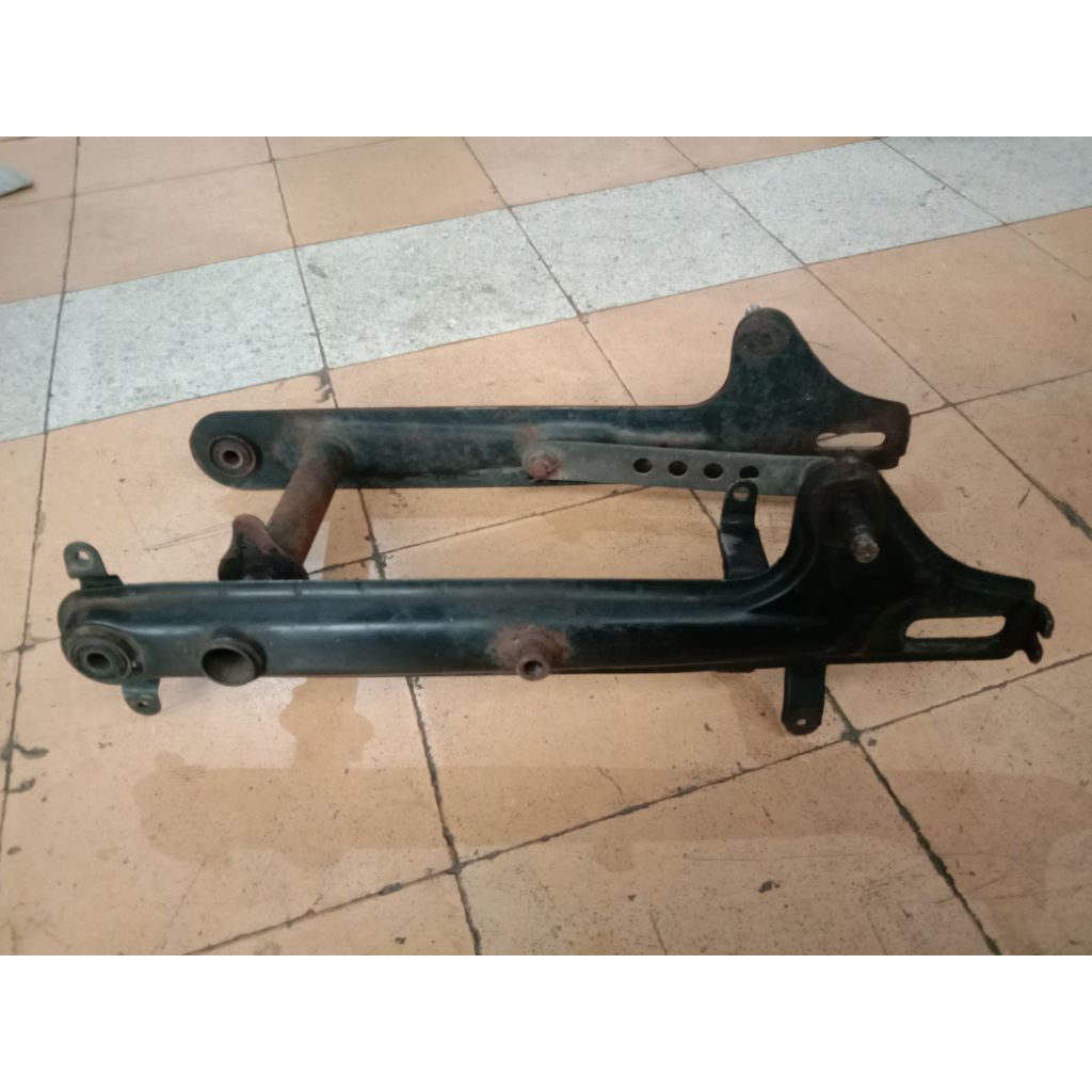 Arm Suzuki RC80 RC100 Tahun Tua Original