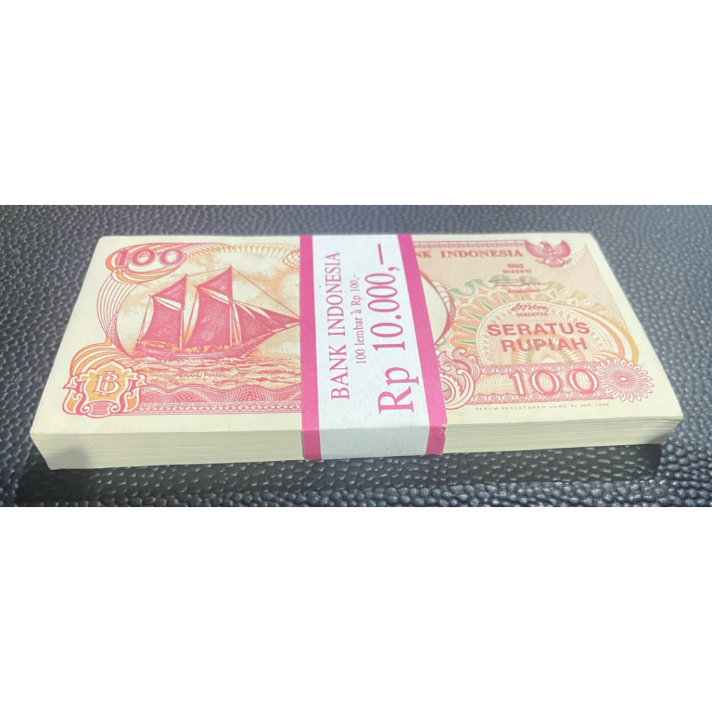 # kapal Pinisi Uang Kertas RI 100 Rupiah  1992. No. seri berurutan 100 lembar Kondisi Baru UNCircula