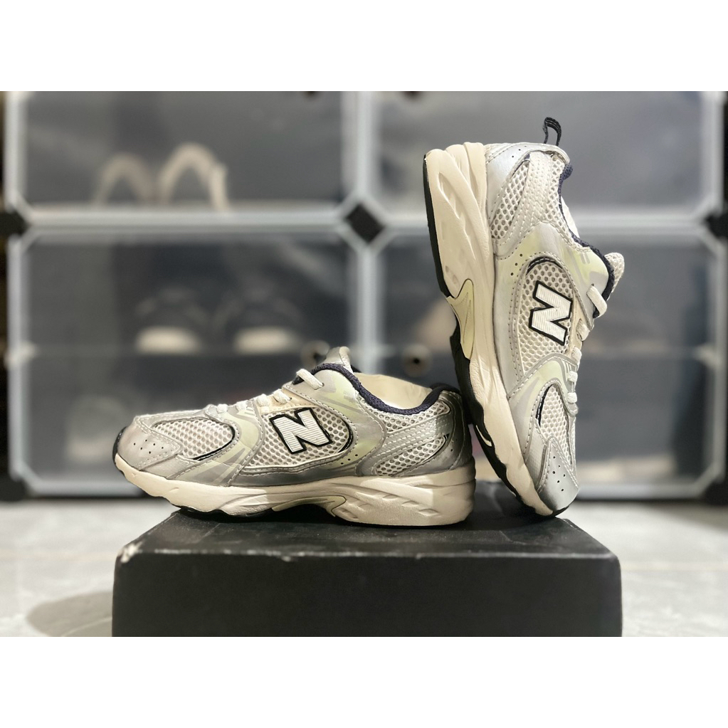 Sepatu Anak Preloved/Second Kids NB 530 Size 31