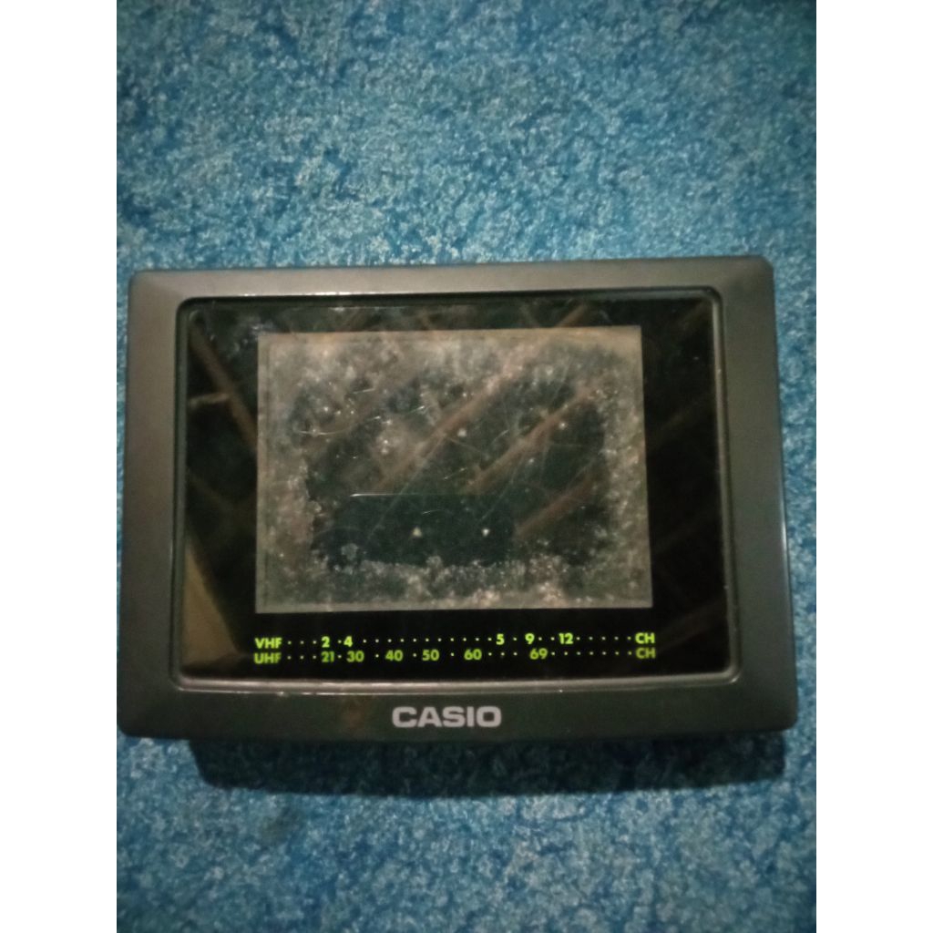 mini TV Casio vintage TV-M420