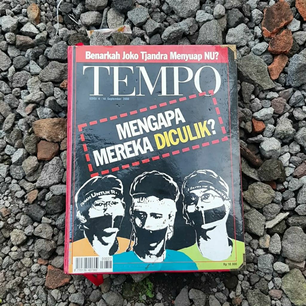Bundel majalah tempo tahun 2000 5 judul