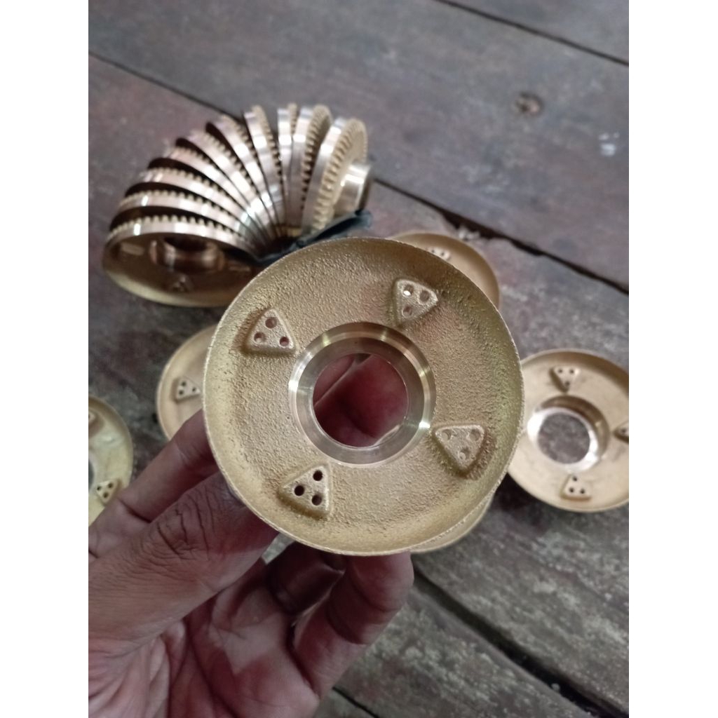 MAWAR KOMPOR GAS RINAI KECIL TEBAL / BURNER KOMPOR GAS RINNAI KECIL TEBAL