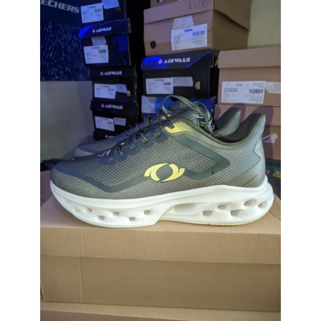 SEPATU ASTEC RUNNING MAN'S ORIGINAL 100%