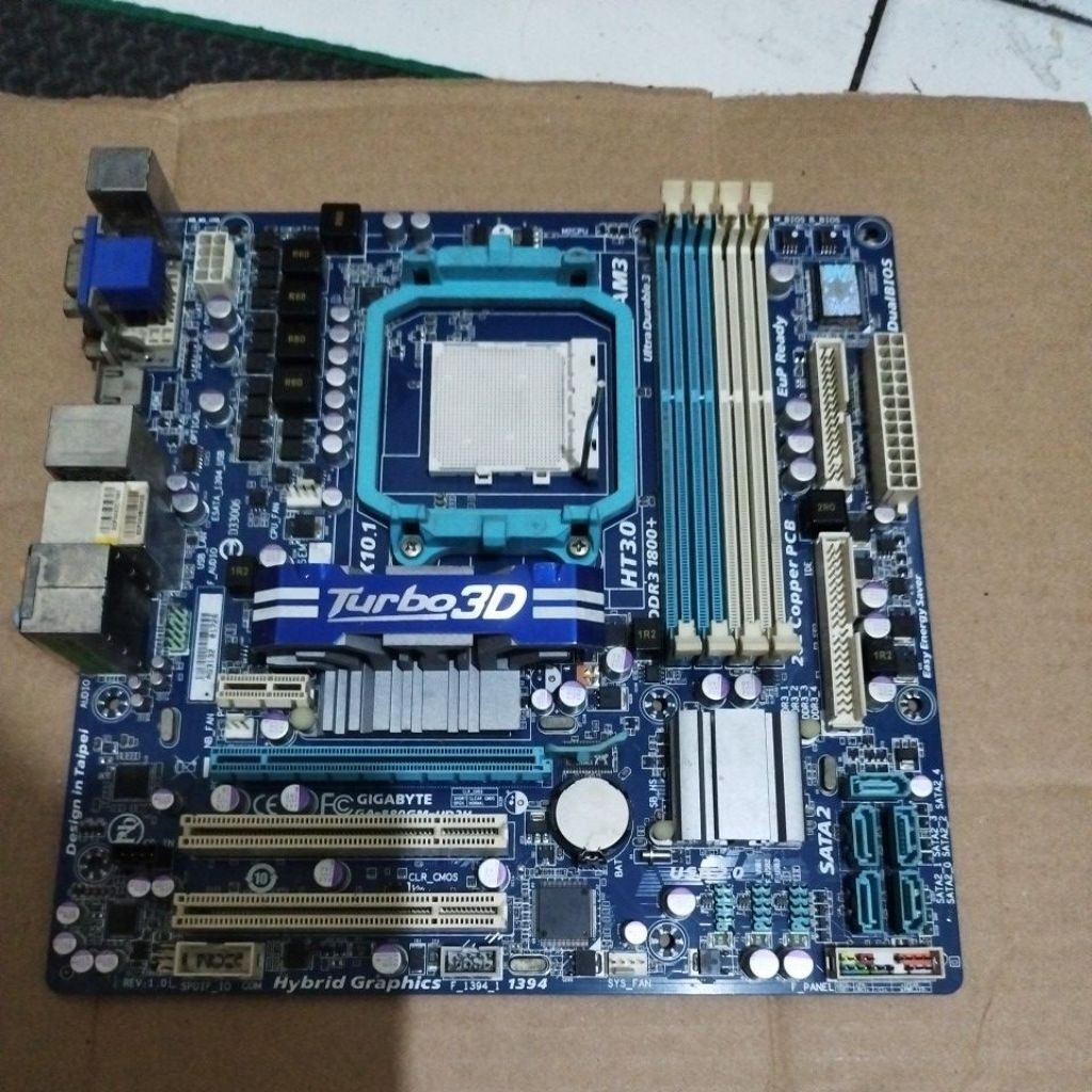 Mobo am3 ddr3 4slot ram support procesor phenom x6